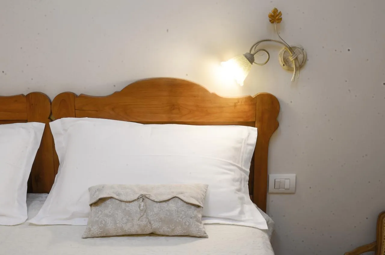 Guest house Villa Montenero Cavalcaselle